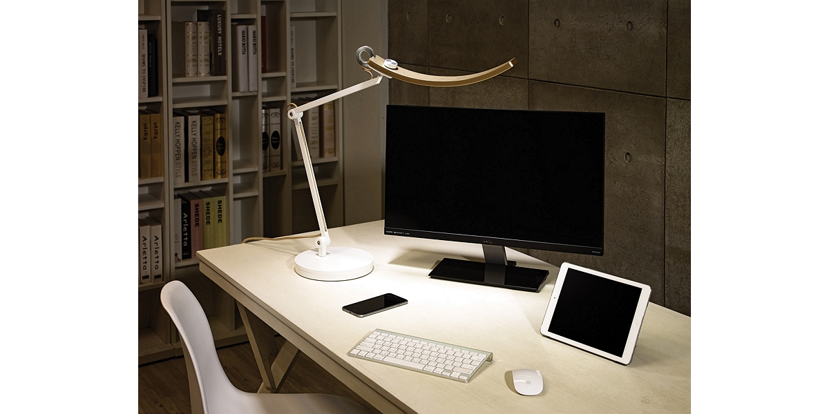 benq wit genie e-reading led desk lamp